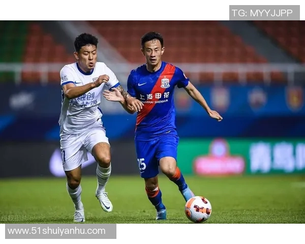 恒大淘宝与上海申花激战正酣谁能在中超赛场上笑到最后